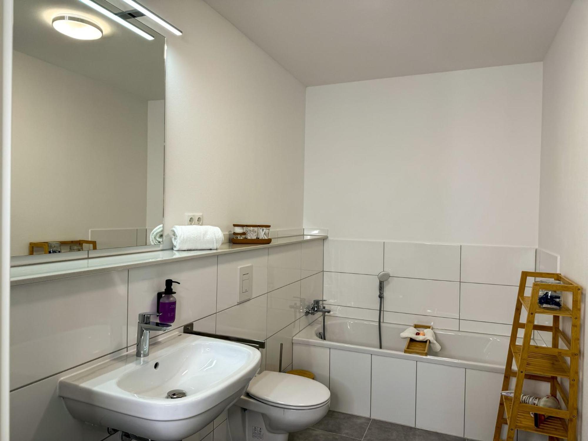 Home Inn Apartments - 203 Μίντεν Εξωτερικό φωτογραφία